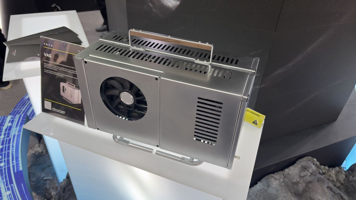 A Tryx Vas PC case.