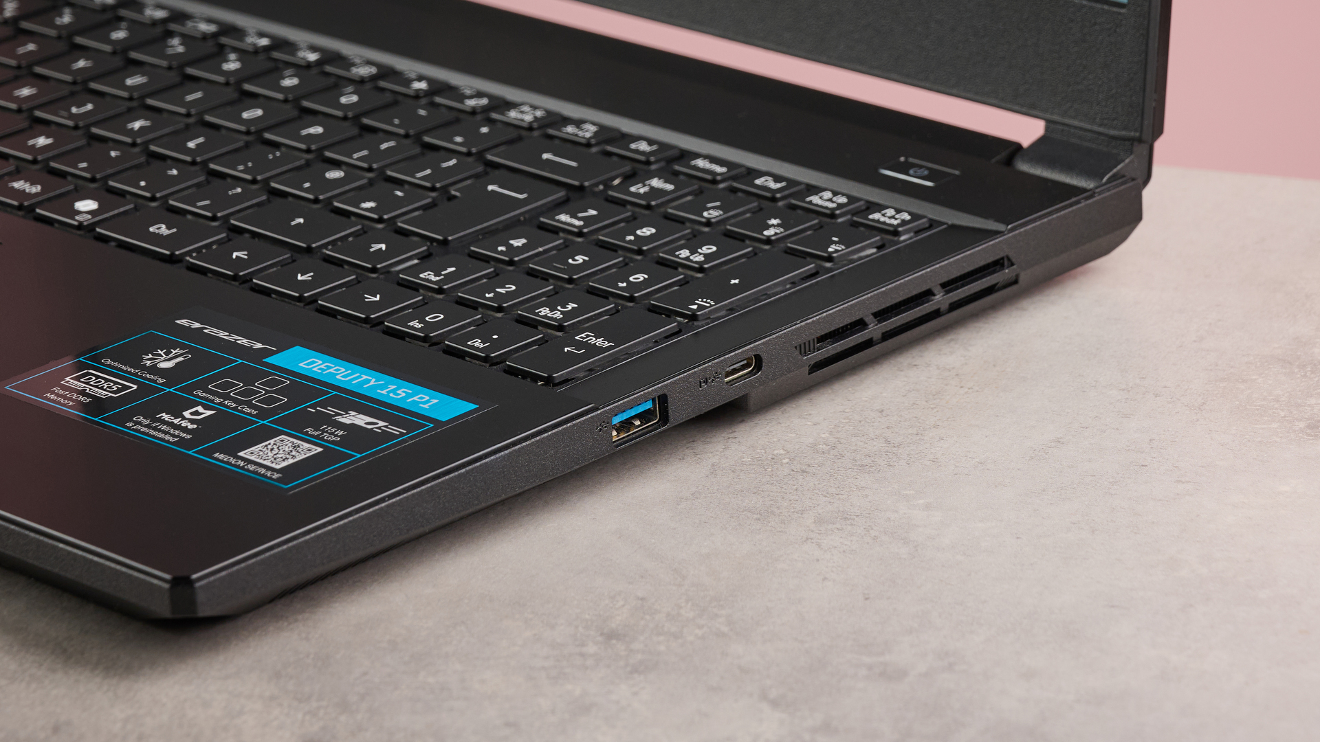 Close-up of right-side ports on Medion Erazer Deputy 15 P1