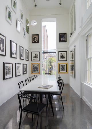 Dining room with gallery space