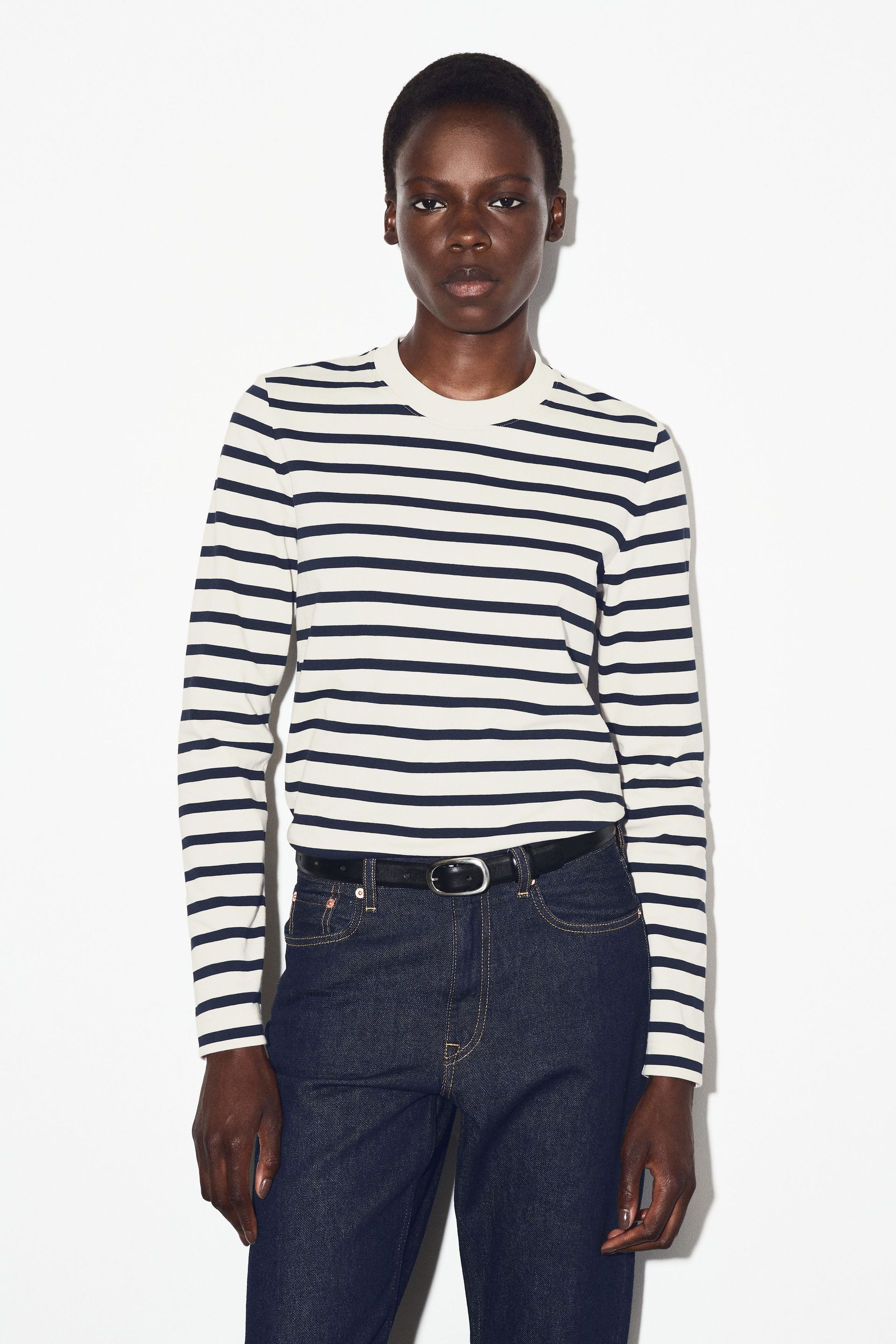 Clean Cut Regular Long-Sleeved T-Shirt