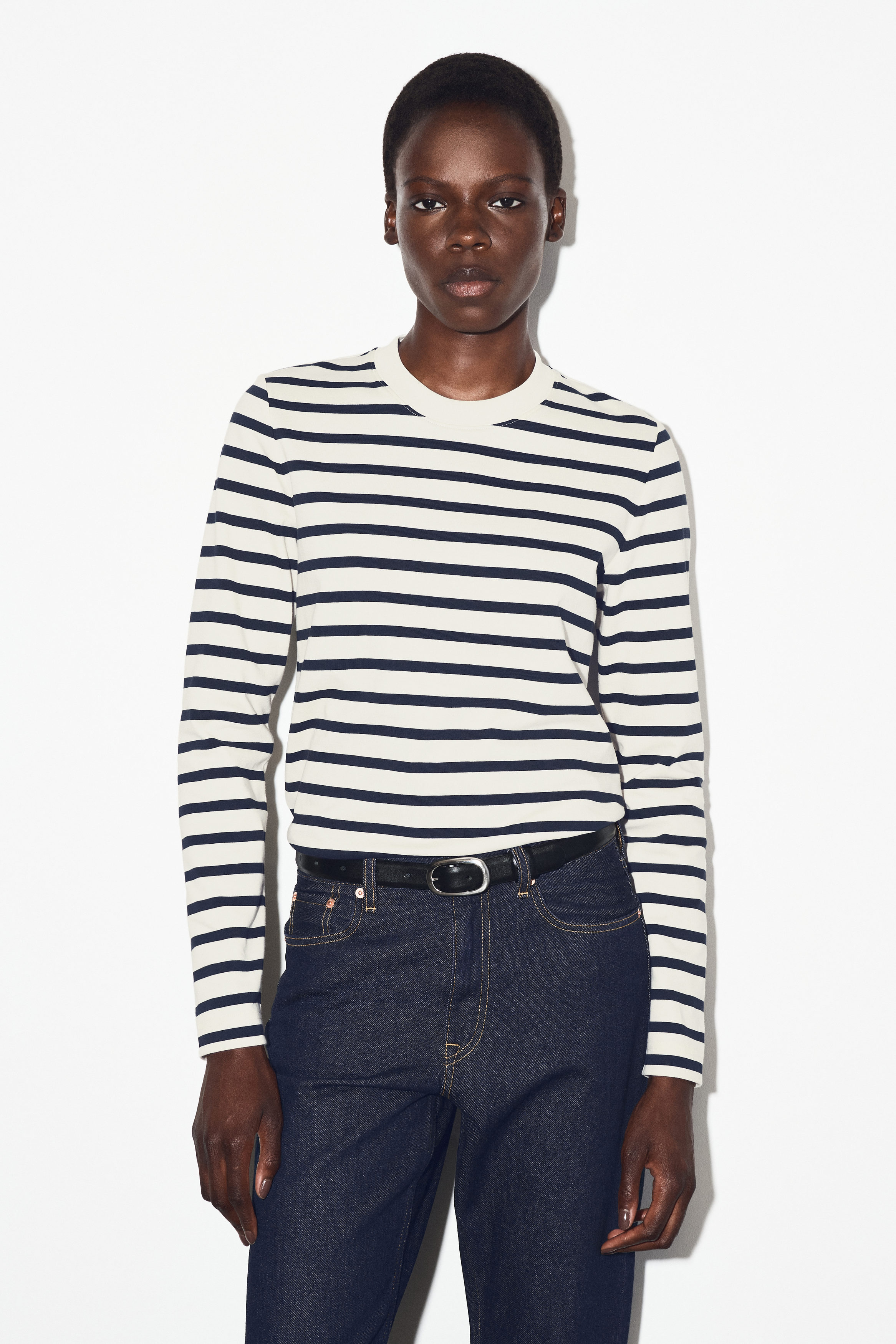 Clean Cut Regular Long-Sleeved T-Shirt