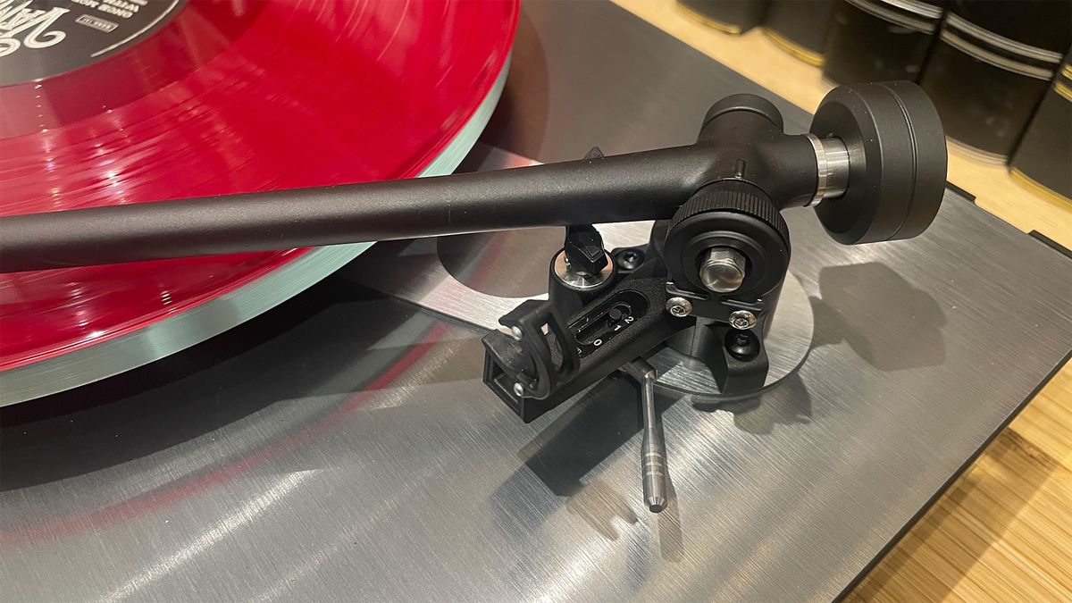 Rega Planar 3 RS Edition turntable