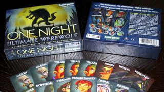 One Night Ultimate Werewolf box and role cards