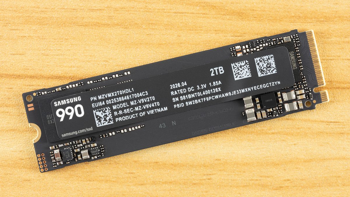 Samsung 990 2TB SSD Review: New flash, familiar speeds