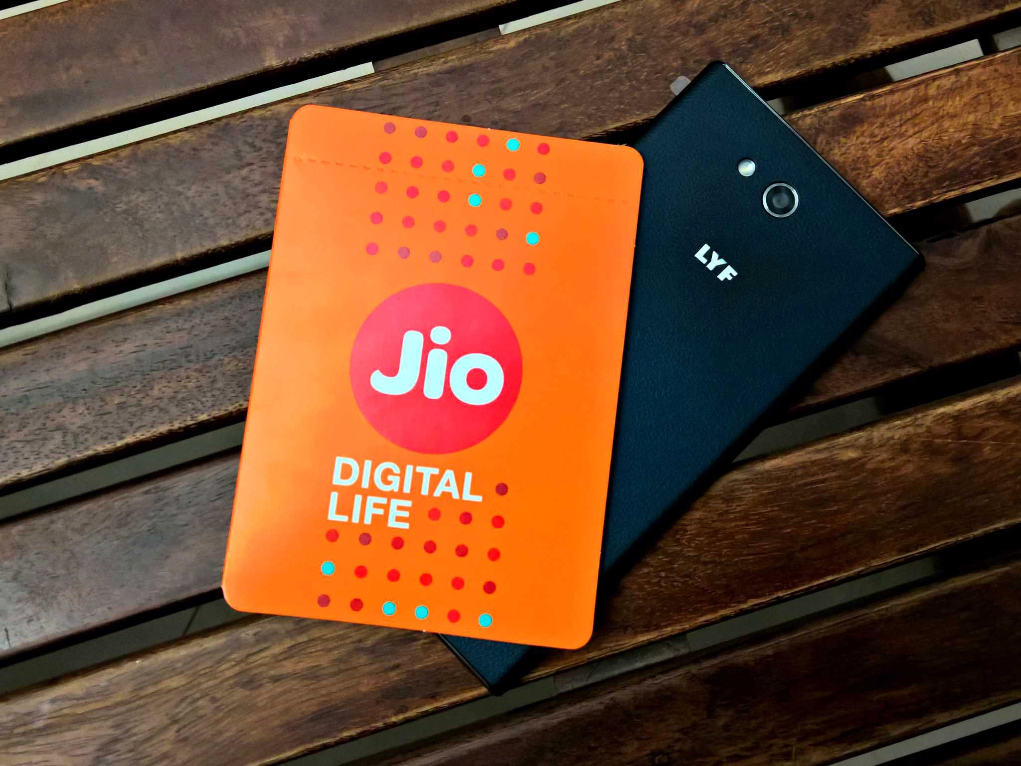 Go phone. Reliance Jio. Jio SIM Card. Jio India. Dotsro и Jio.