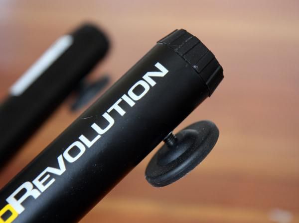 Four adjustable feet provide a stable foundation even on moderately uneven floors.