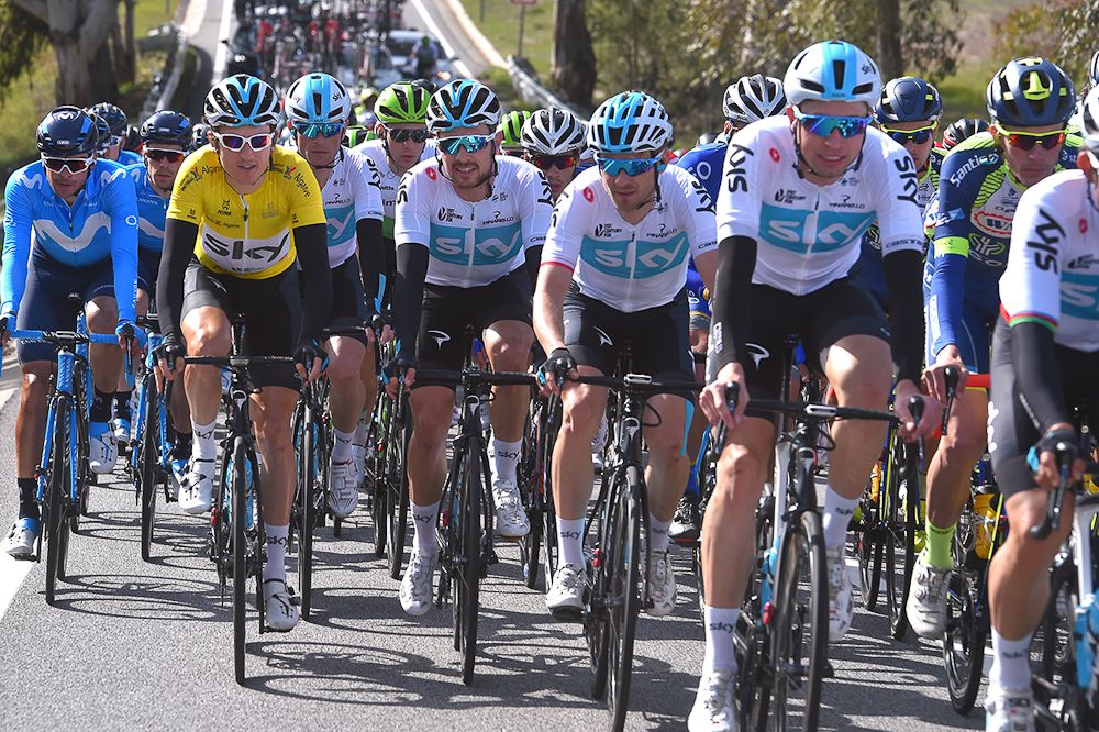 Geraint Thomas is protected in the Team Sky train at Volta ao Algarve