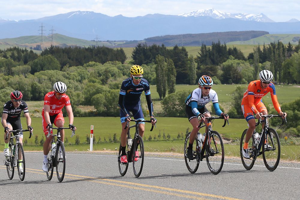 Roman van Uden of Auckland (C) on the climb in the breakaway group during stage one of the Tour of Southland