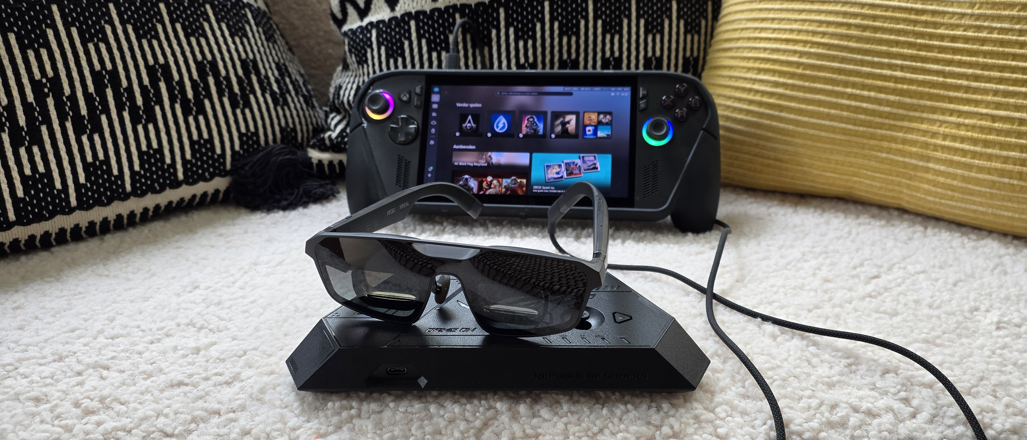 ASUS ROG XREAL R1