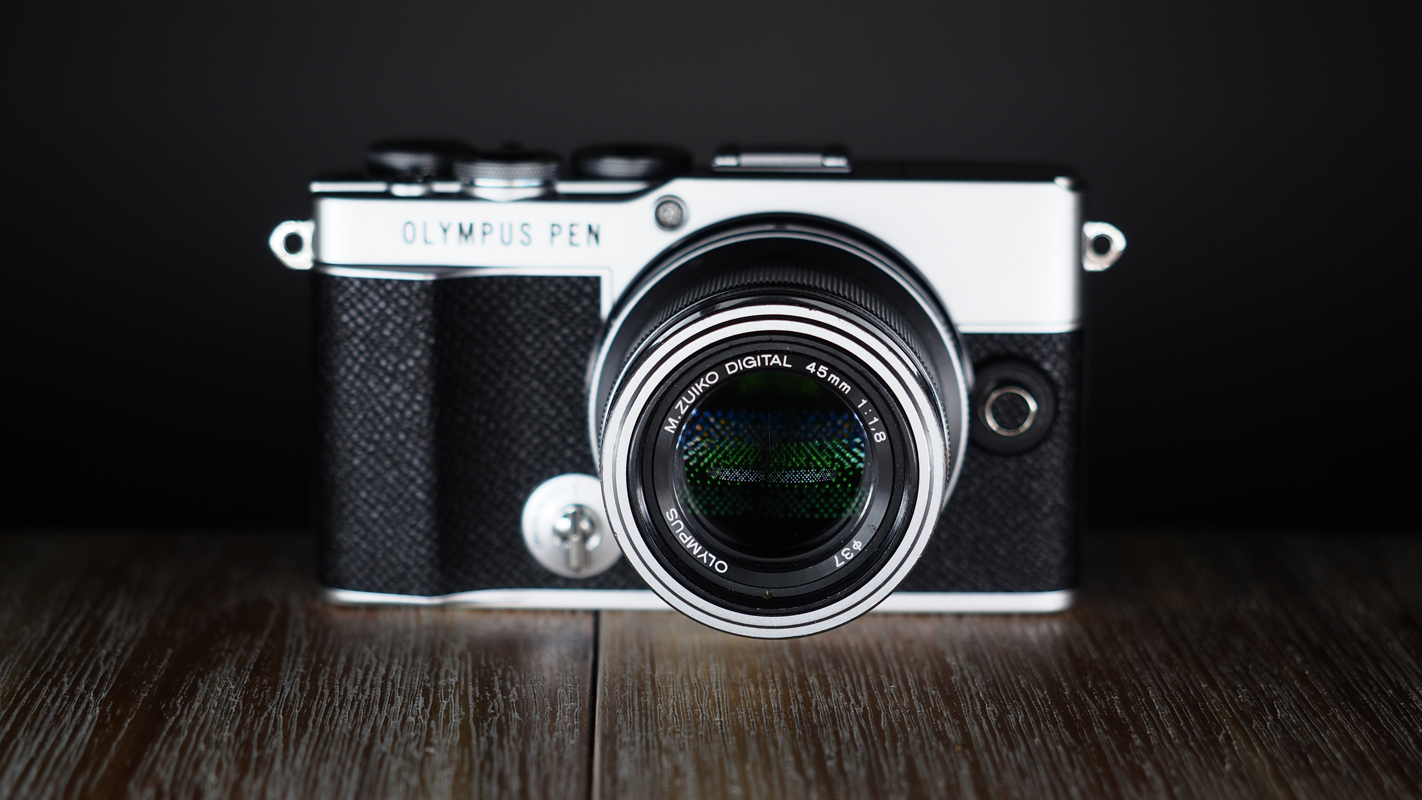Olympus M.Zuiko 45mm f/1.8