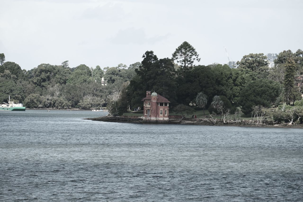 A small riverside boathouse