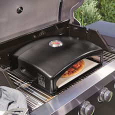 Lidl BBQ pizza oven cooking pizza