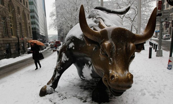 Wall Street bull