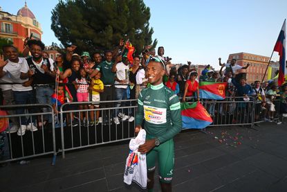 NICE, FRANCE - JULY 21: Biniam Girmay of Eritrea and Team Intermarche - Wanty celebrates at podium with fans as final Green Sprint Jersey winner during the 111th Tour de France 2024, Stage 21 a 33.7km individual time trial from Monaco to Nice / #UCIWT / on July 21, 2024 in Nice, France. (Photo by Dario Belingheri/Getty Images)