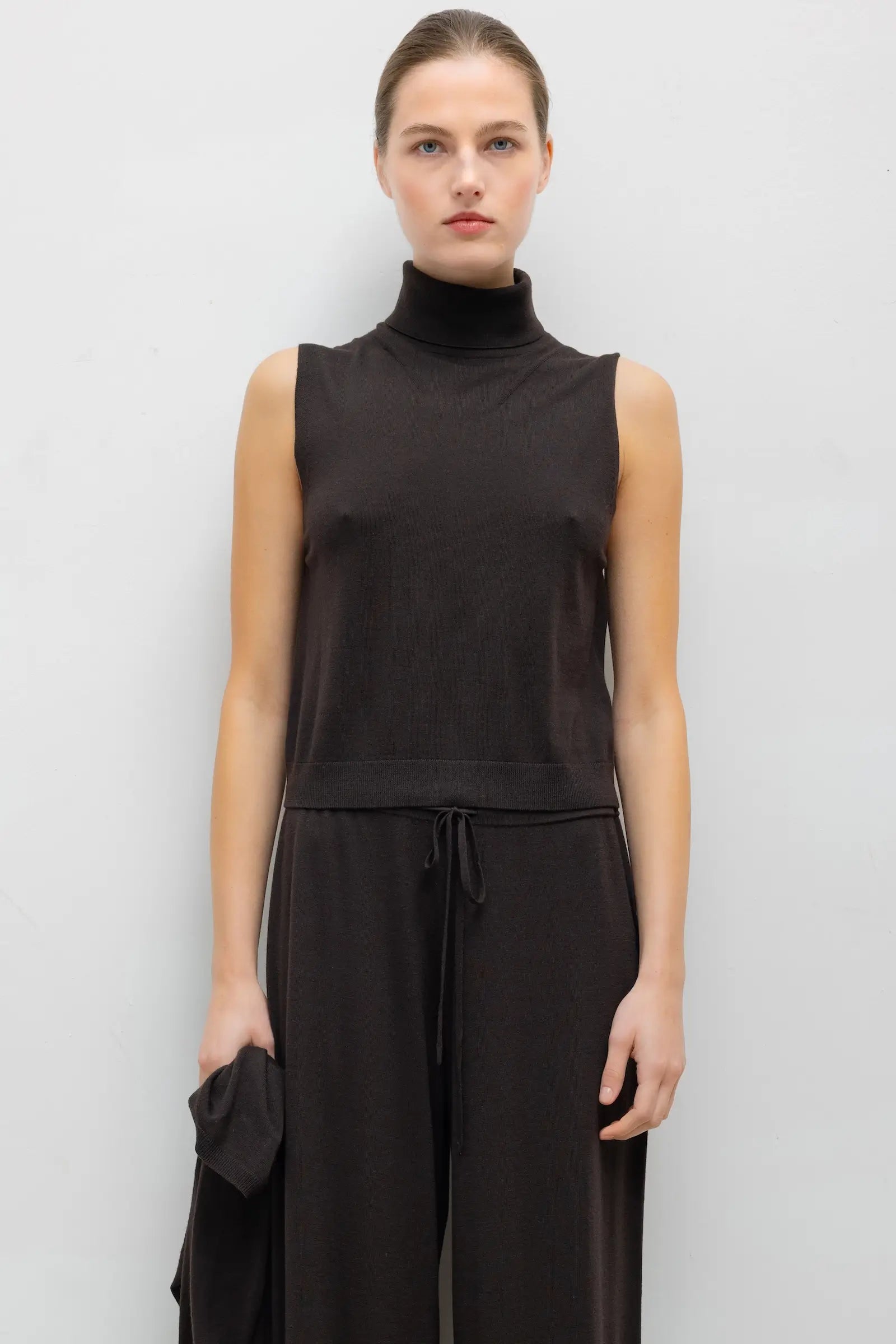 James Sleeveless Turtleneck