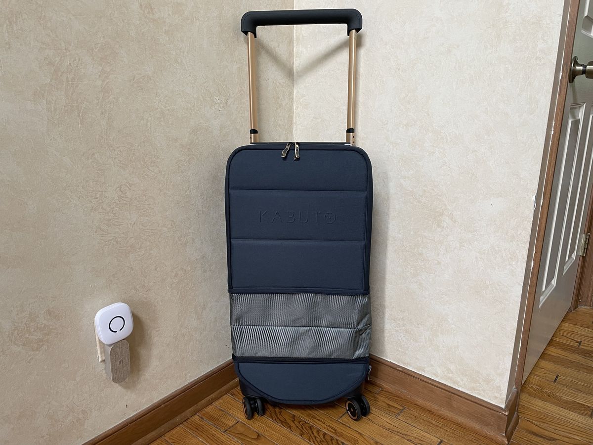 Kabuto Smart Carry On Suitcase Lifestyle Expanded