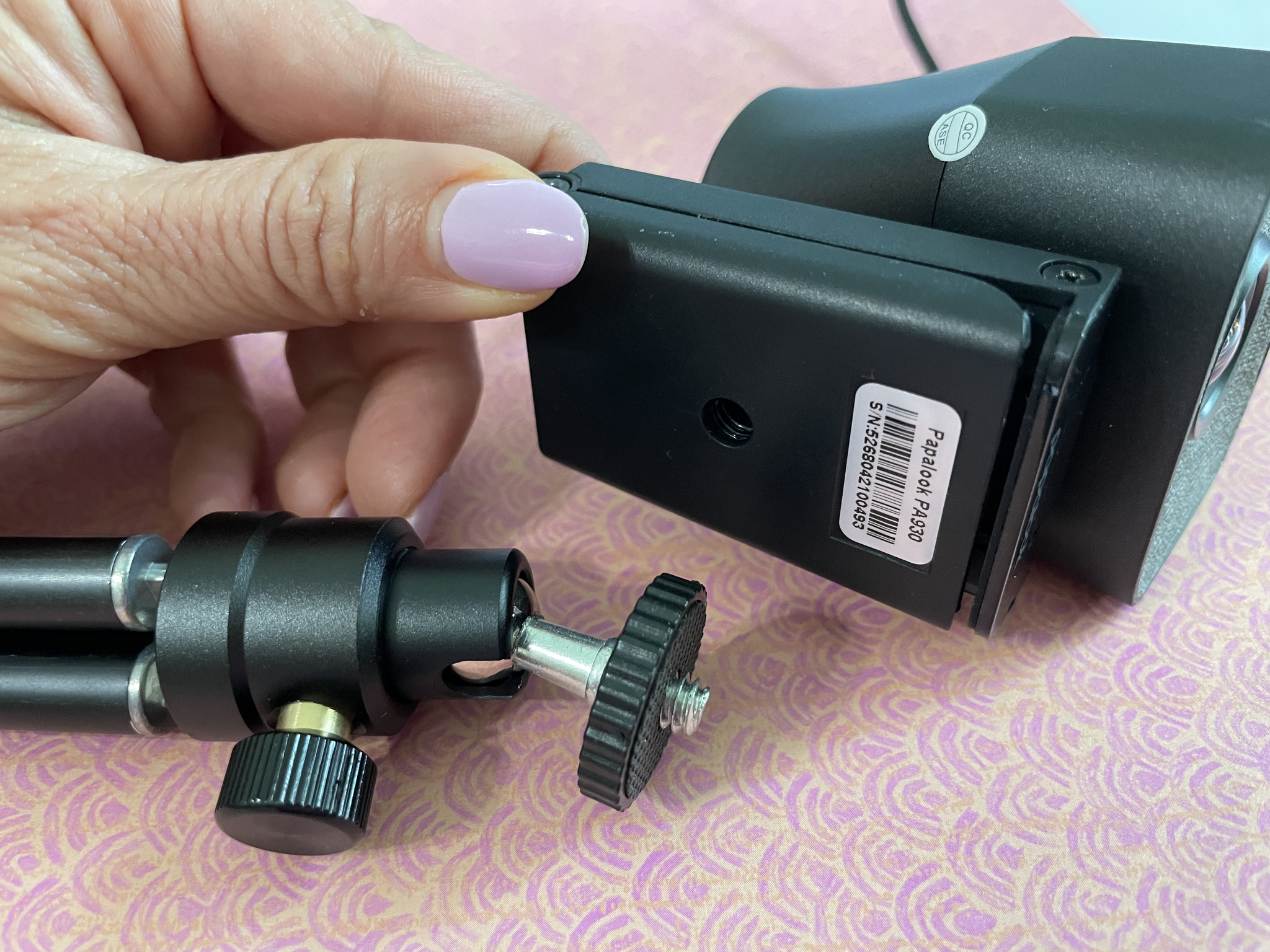 Papalook Pa930 Hdr 2k Live Streaming Webcam With Tripod Attachment