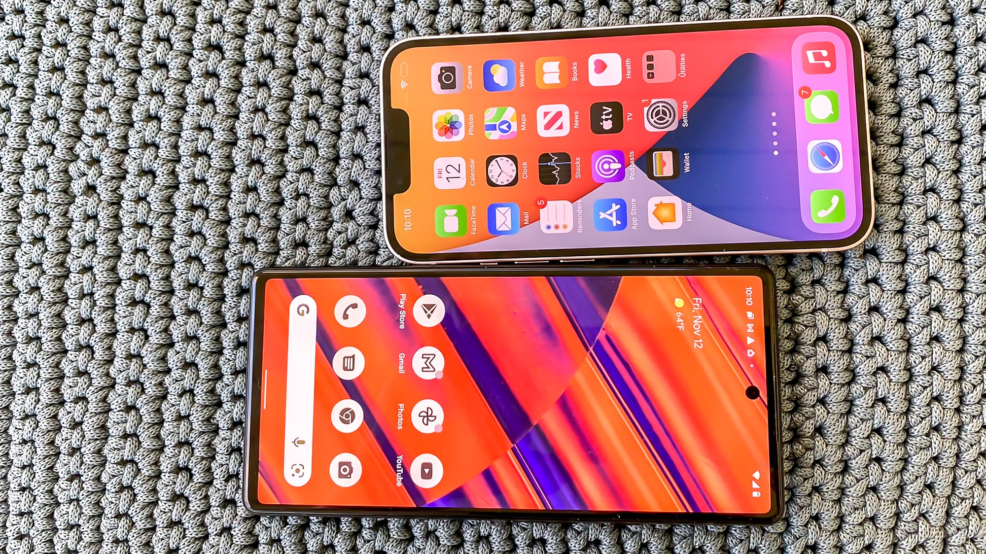 google pixel 6 vs. iphone 13