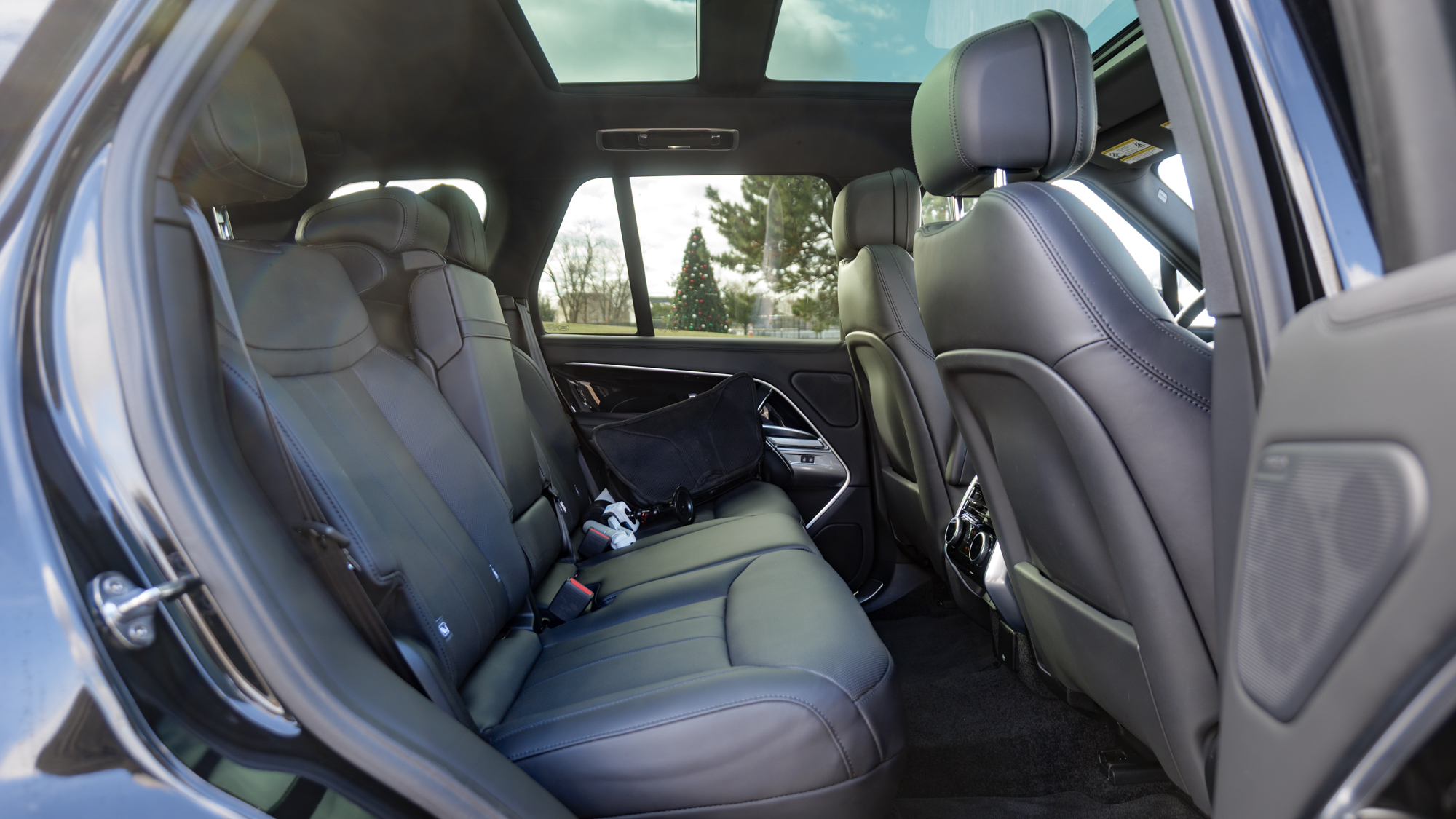 2025 Range Rover L460 test drive.