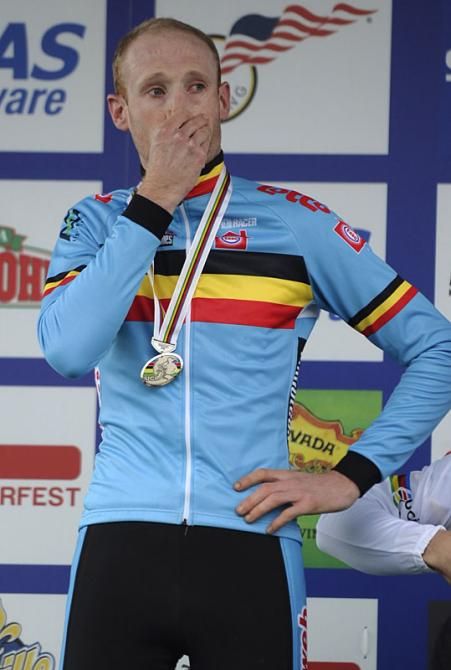 Runner-up Klaas Vantornout (Belgium) on the podium