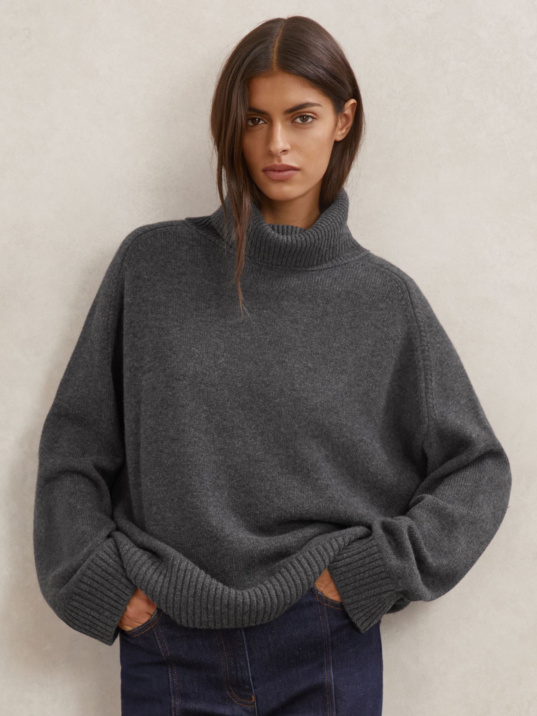 Wool-Cashmere Roll-Neck Jumper in Charcoal Grey