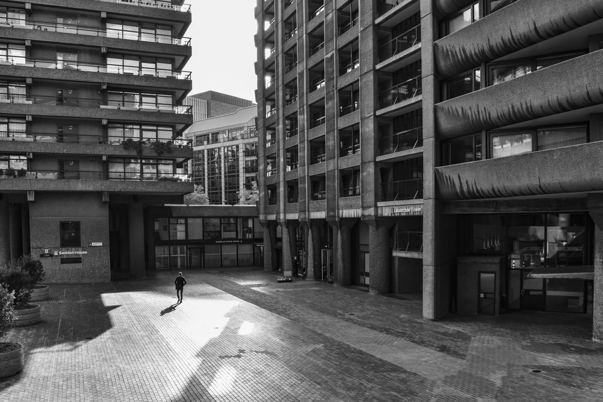 Monochrome photo of a London street