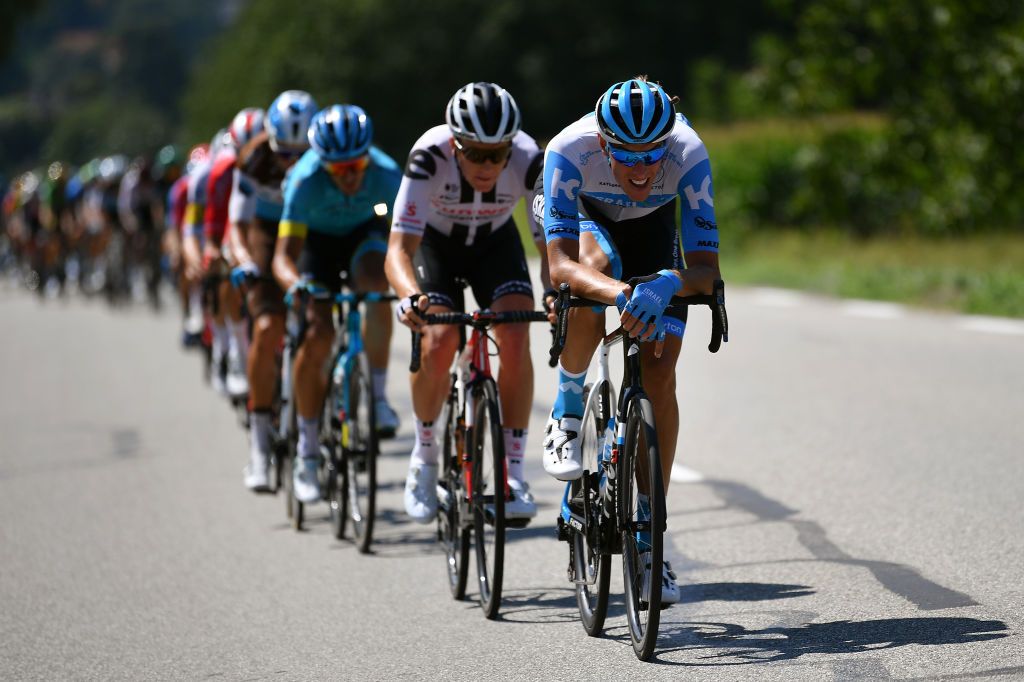 The attacks came thick and fast early on stage 3