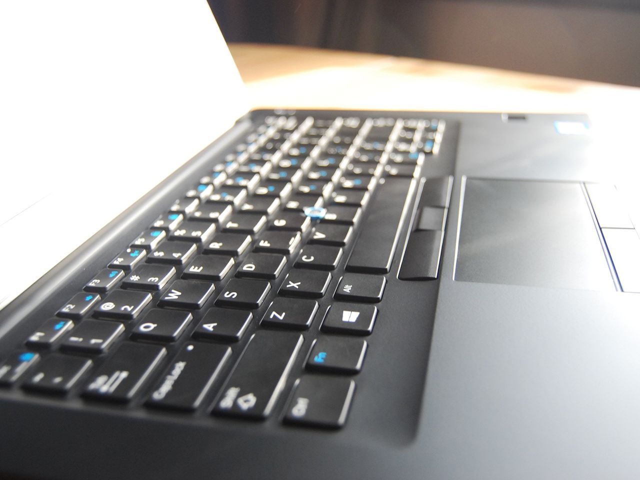 Dell Latitude 7490
