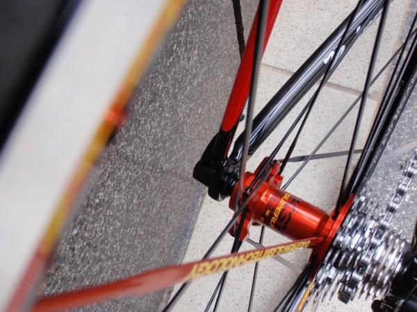 Mavic's Ksyrium ES wheelset keeps everything simple and effective