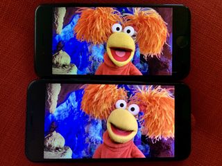 iPhone SE 2020 iPhone 11 Pro Screen Comparison