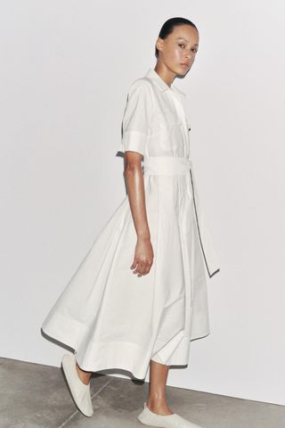 vdDDj83bbJPeTTYG7dsNe4-320-80 التسوق الصيفي 2025: أفضل العناصر من Nordstrom و Zara و Revolve و J.Crew