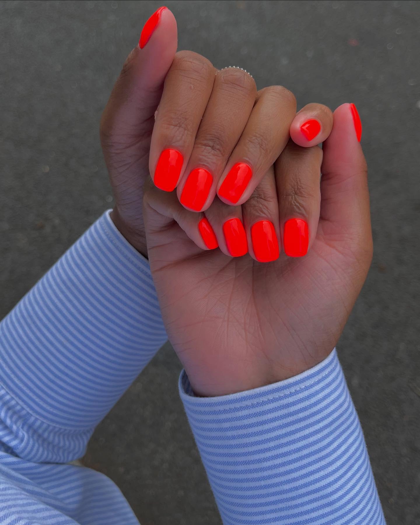 @paintedbyjools bright red manicure