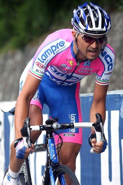 Marzio Bruseghin (Lampre - N.G.C.) rode his standard road bike to a 10th place finish.