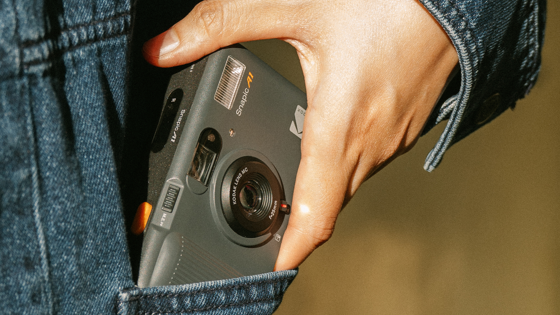 The Kodak Snapic A1 used by a photographer