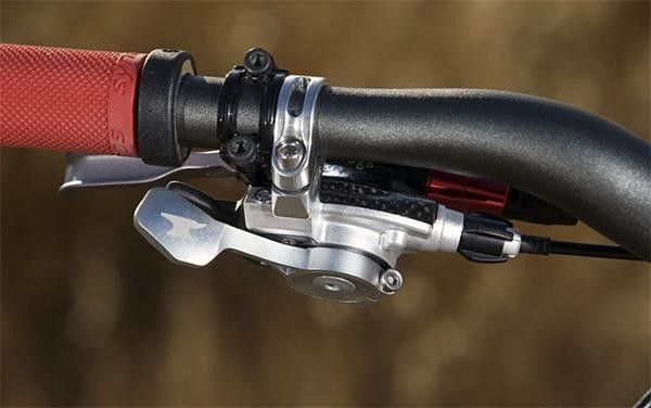 Corresponding shifters are based on SRAM's X.0 and X.9 models.