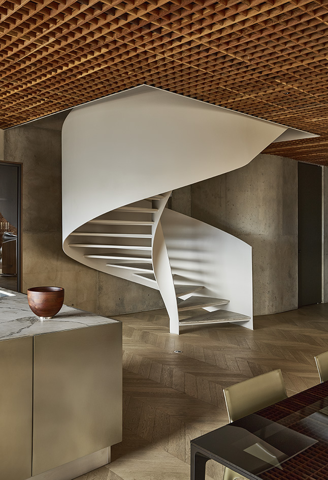 interior of Medell&amp;iacute;n apartment, tall ceilings, contemporary design, timber lattices