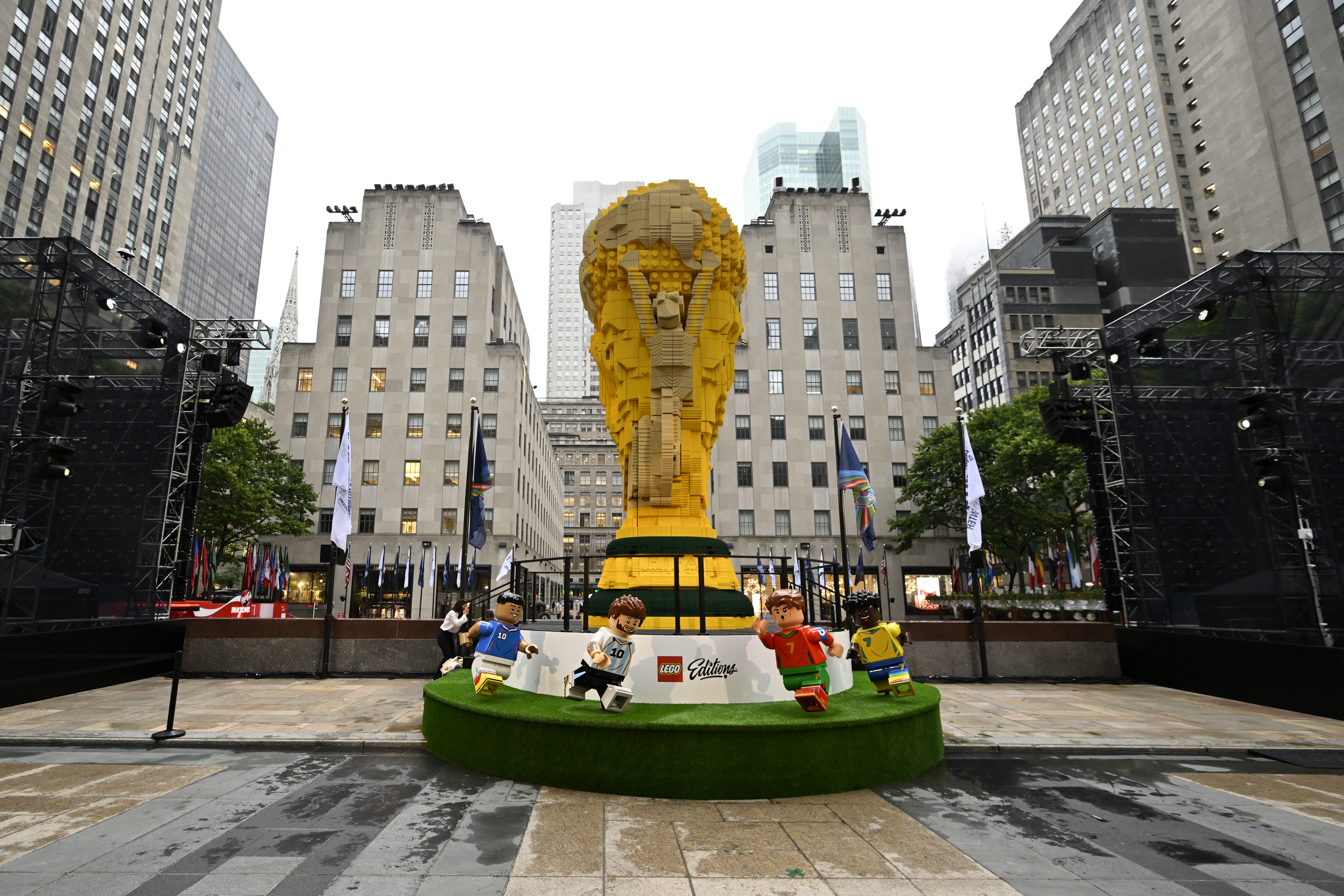 lego fifa world cup trophy recreation