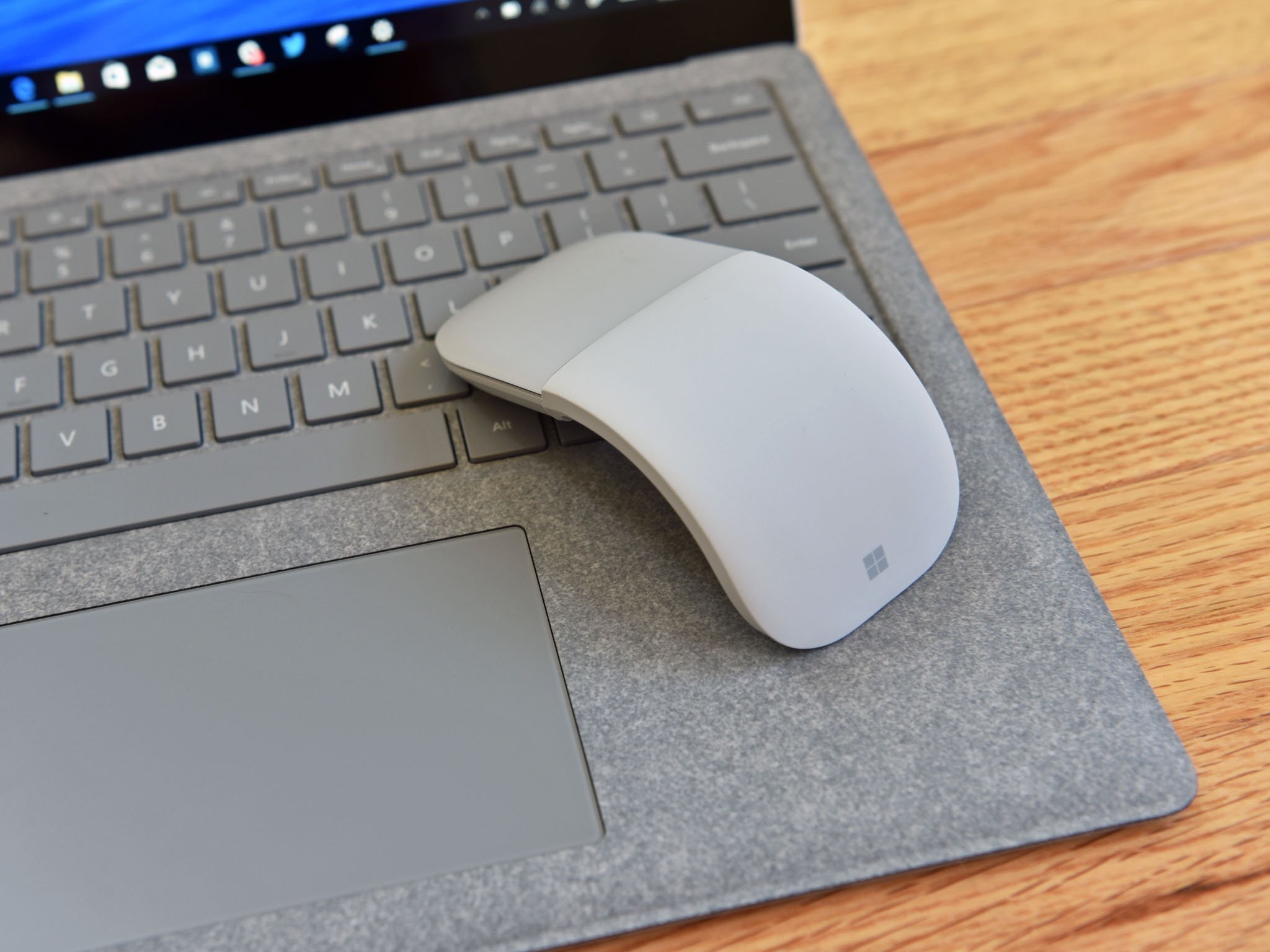 Surface Arc Mouse review: A beautiful peripheral that's ultimately