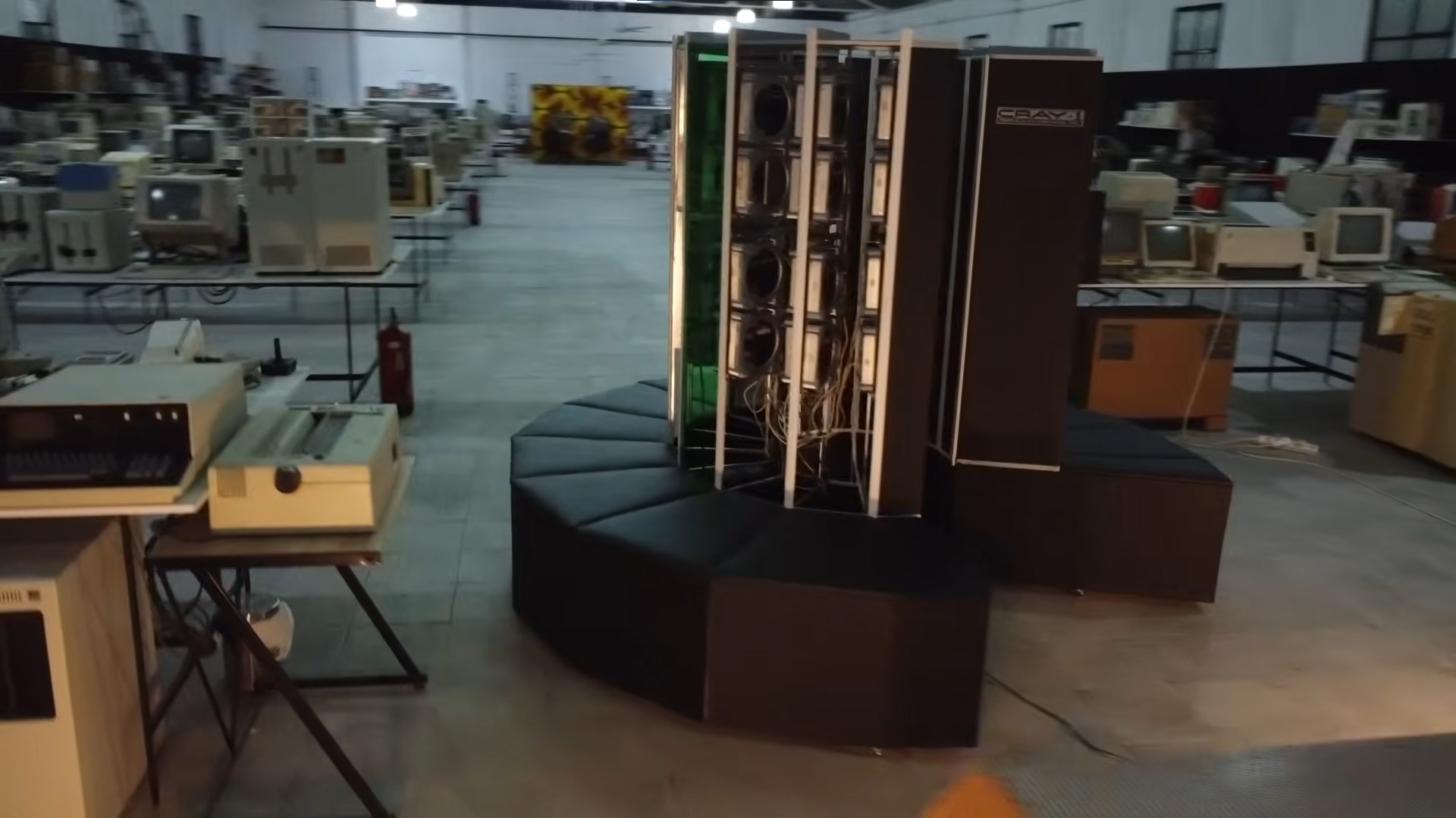 Cray-1 supercomputer replica