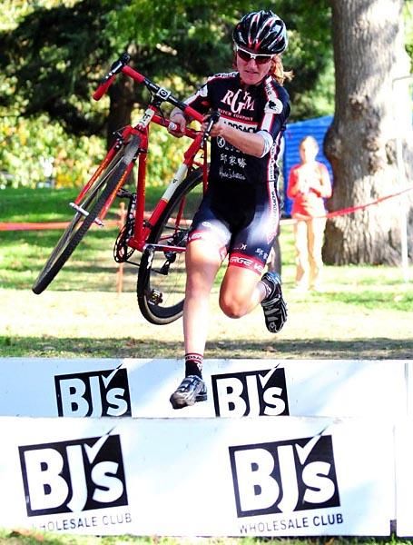 The barriers seem half as high as Amy Dombroski (Richard Sachs-RGM Watches).