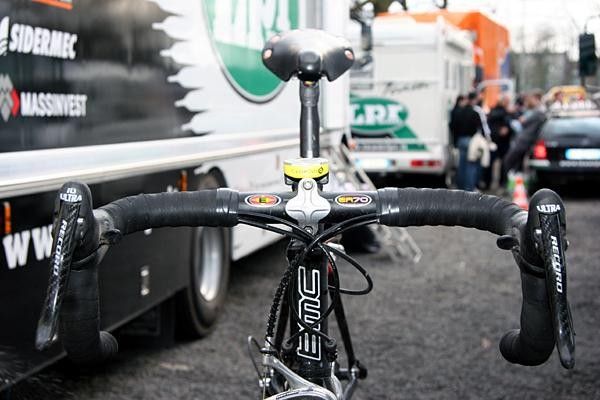 The frontal profile of the BMC Streetfire SSX.