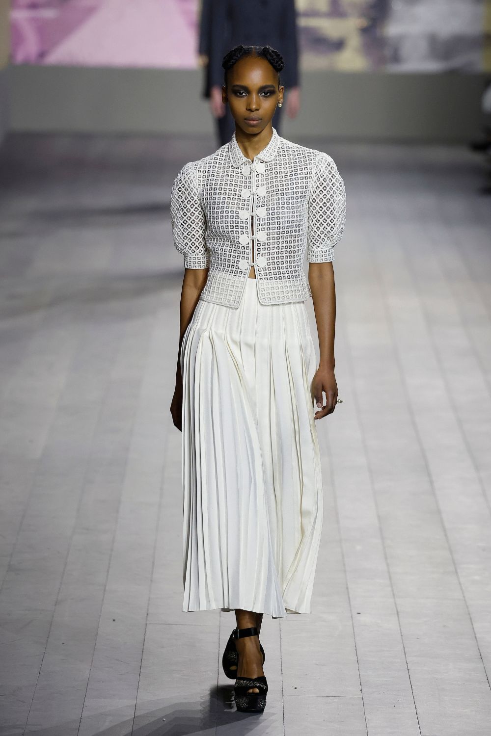 Spring 2023 couture: Dior