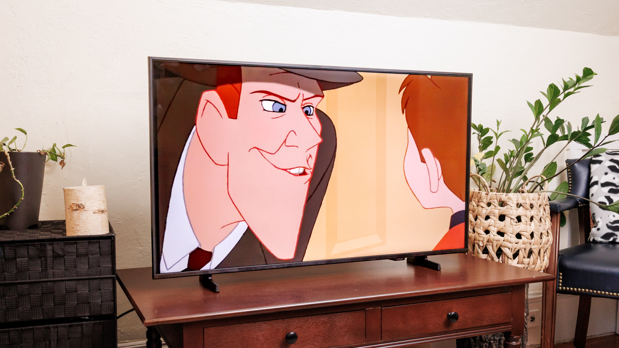 A cartoon on a Samsung F6000F LED TV.