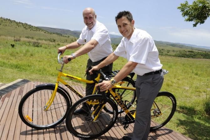 Qhubeka president Anthony Fitzhenry and Doug Ryder