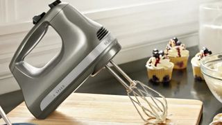 KitchenAid 5 Ultra Power Speed Hand Mixer