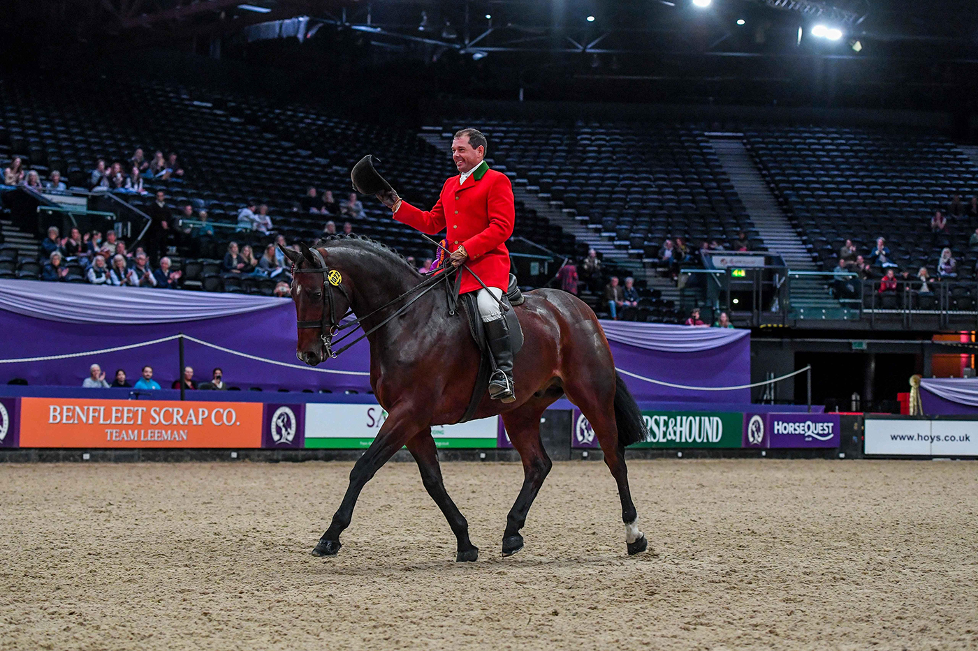 Robert Walker and View Point win the lightweight hunter of the year final at HOYS