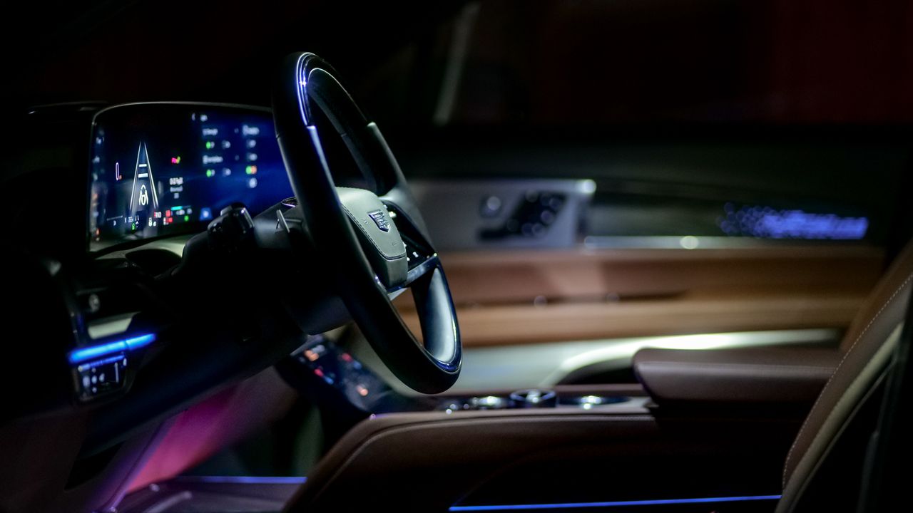 2026 Cadillac Vistiq test drive.