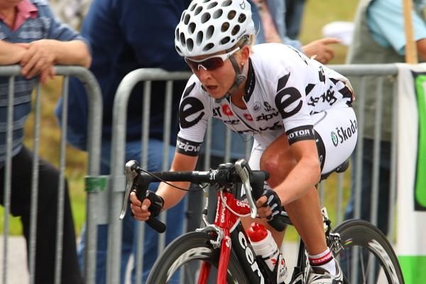 Emma Pooley (Cervelo TestTeam) during her solo break, which lasted over 50 kilometres.