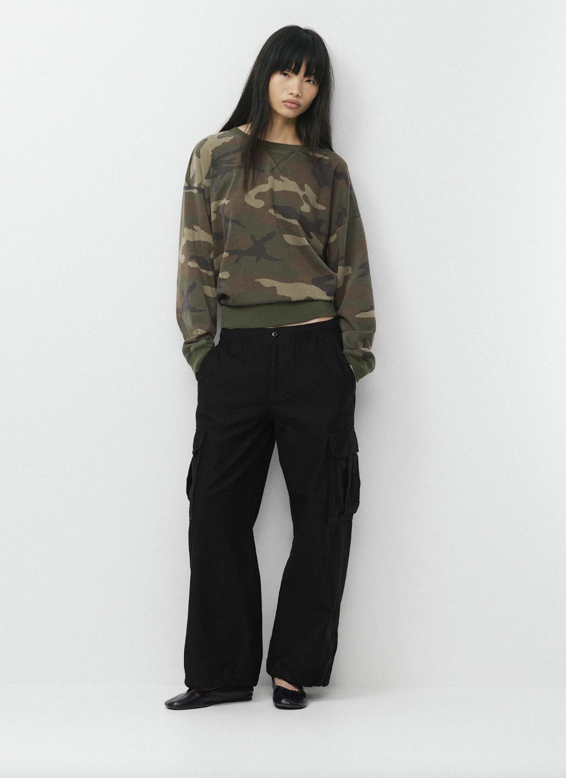 Aritzia sweatshirt
