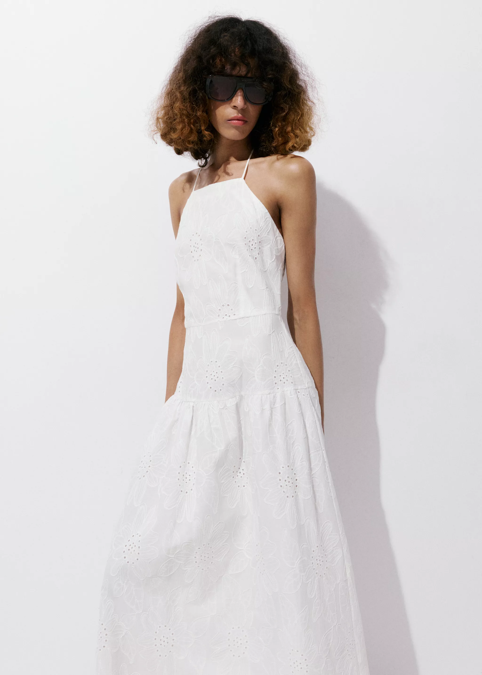 Halter Dress With Broderie Anglaise - Women | Mango United Kingdom